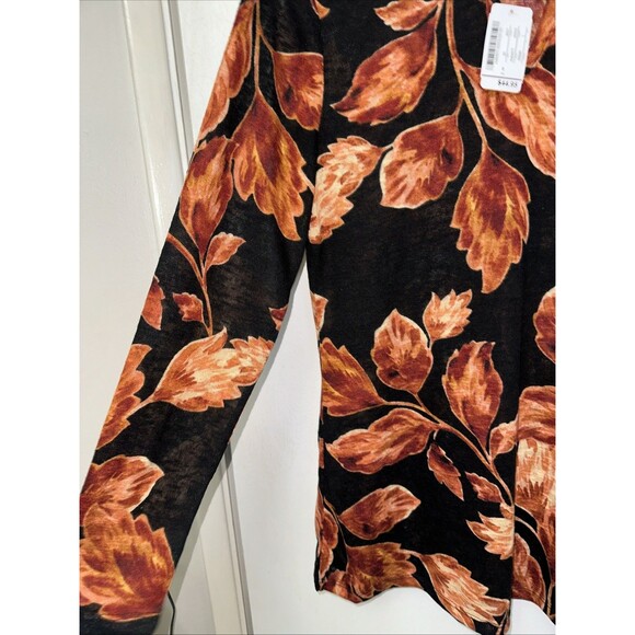 Ladies Long Sleeved Shirt Christopher and Banks label size small - Picture 3 of 4